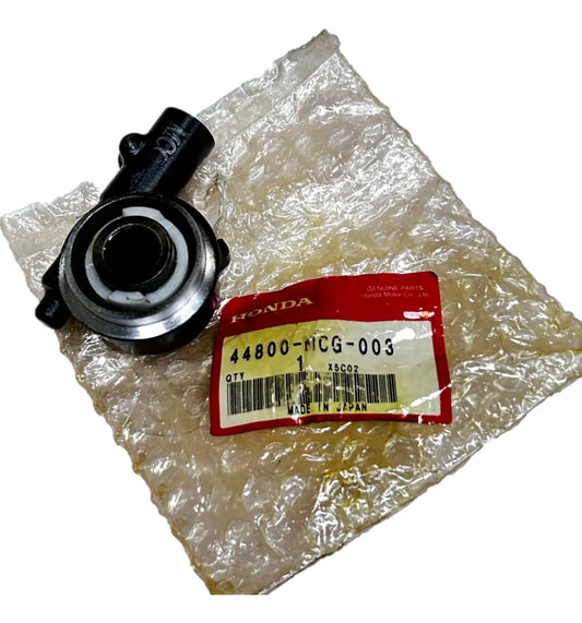 Caja de reenvío velocímetro original Honda para XR 250 Tornado referencia 44800-MCG-003 - Electromotors